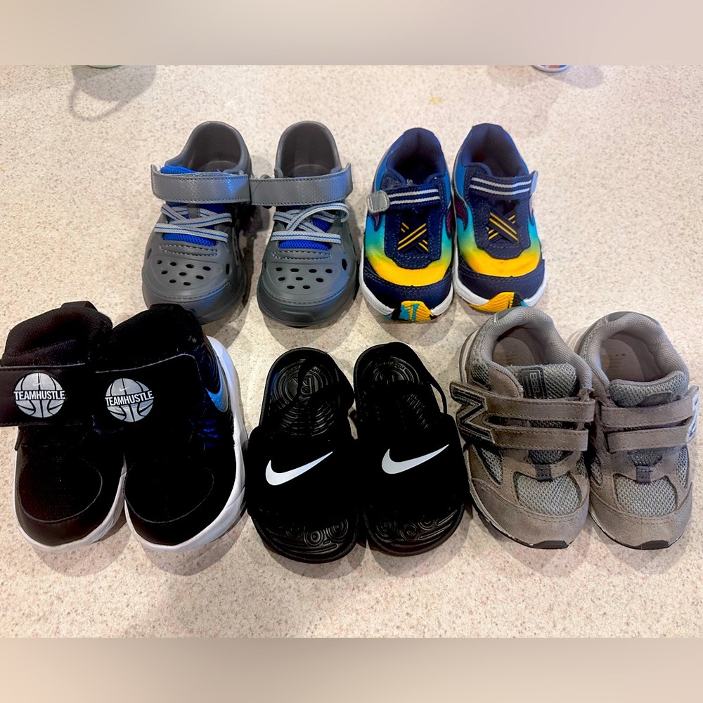 Set of five toddler shoes sizes 5-7.  Some have never been worn!
